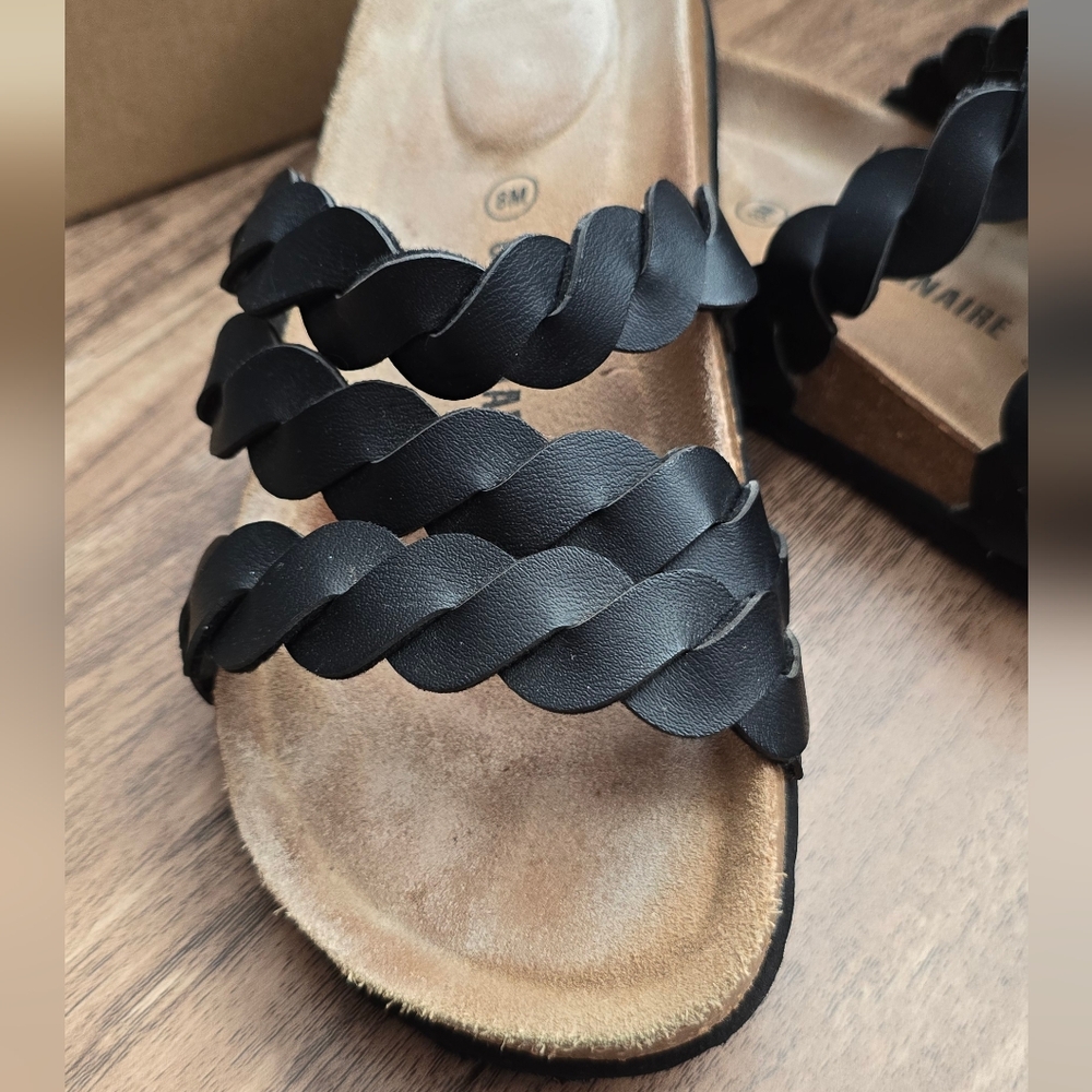 Women's Cushionaire Lucy Cork Footbed Sandal, Size 8, Black Nappa Color - Picture 2 of 6